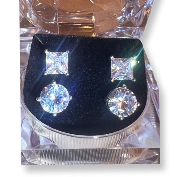 NEW Set Of 2 Pairs Cubic Zirconia Stud Earrings - Picture 2 of 4
